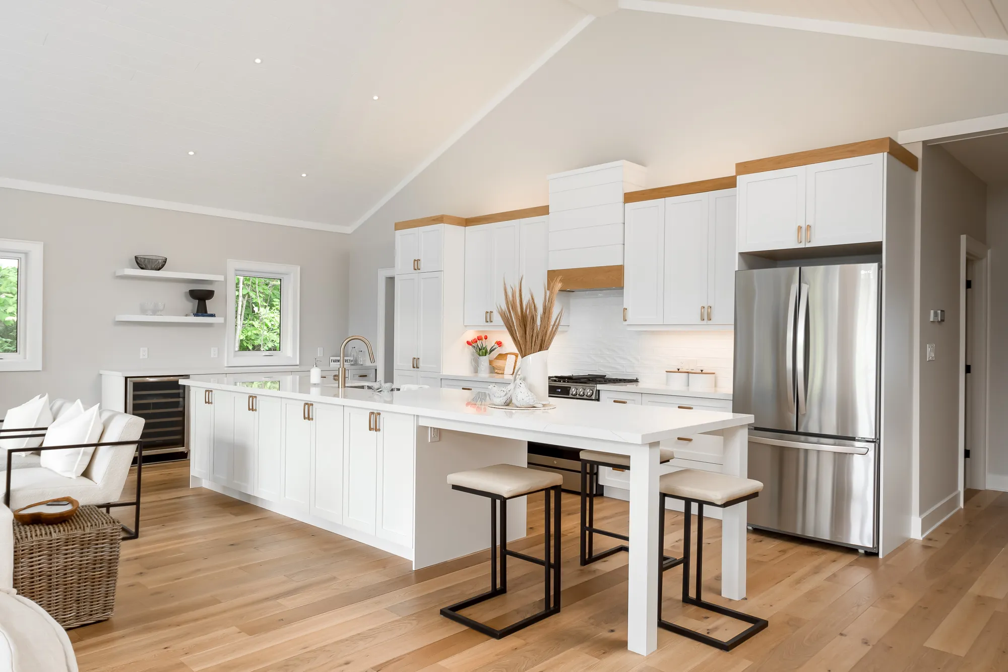 Kitchen and dining area