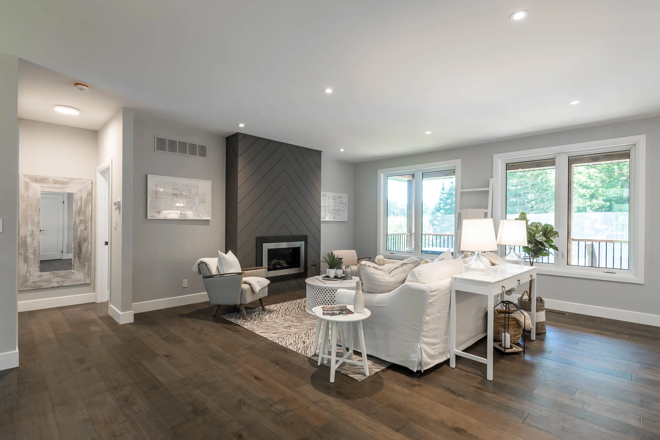 Living room at Mainhood's Retreat