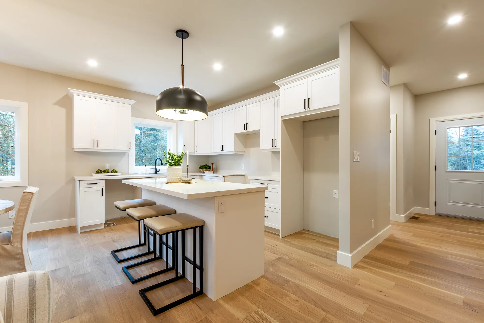 Kitchen and dining area